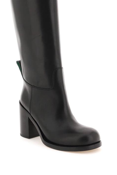 imitazione stivali bottega veneta